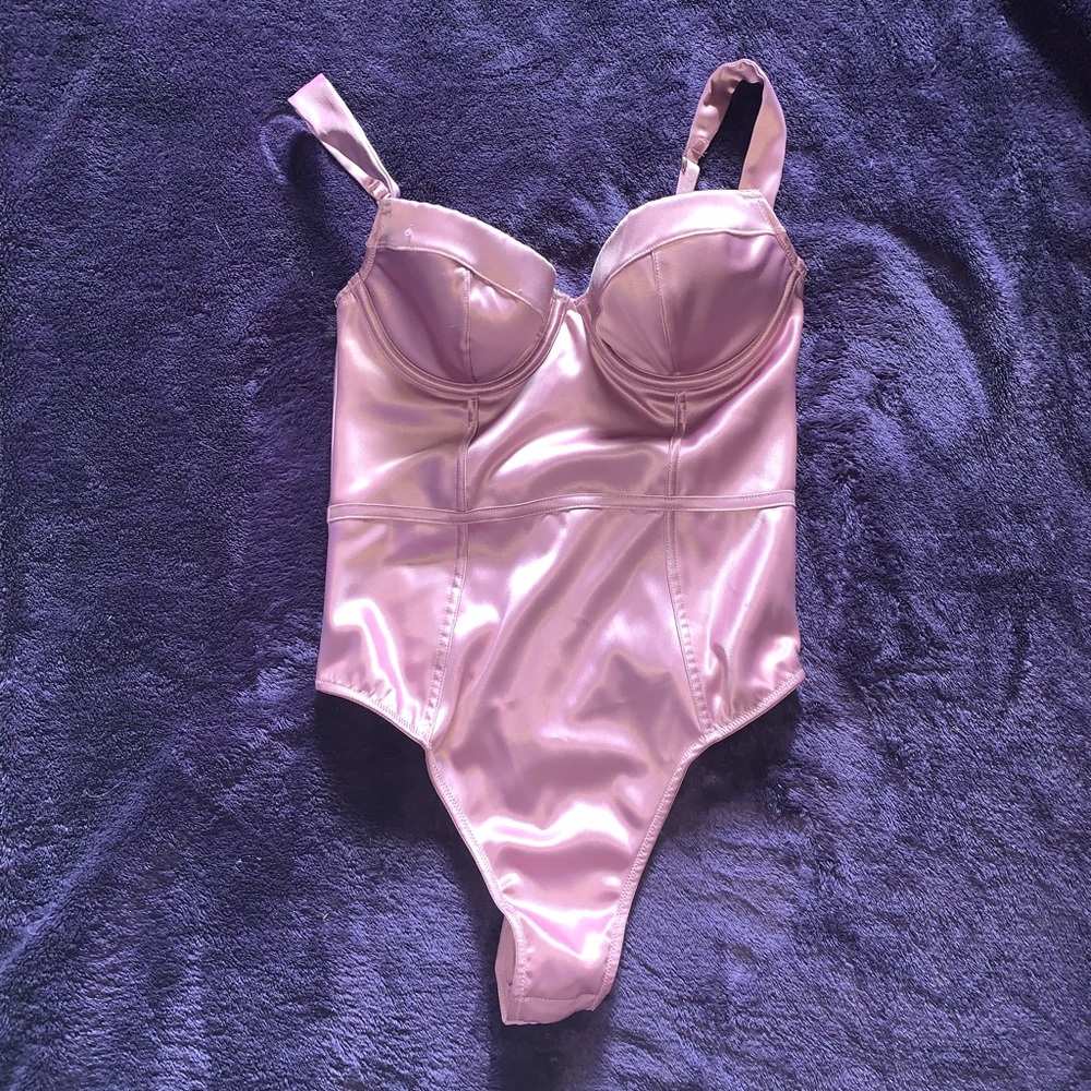 NWT 💗 Victoria’s Secret Pink Satin Bodysuit 💗